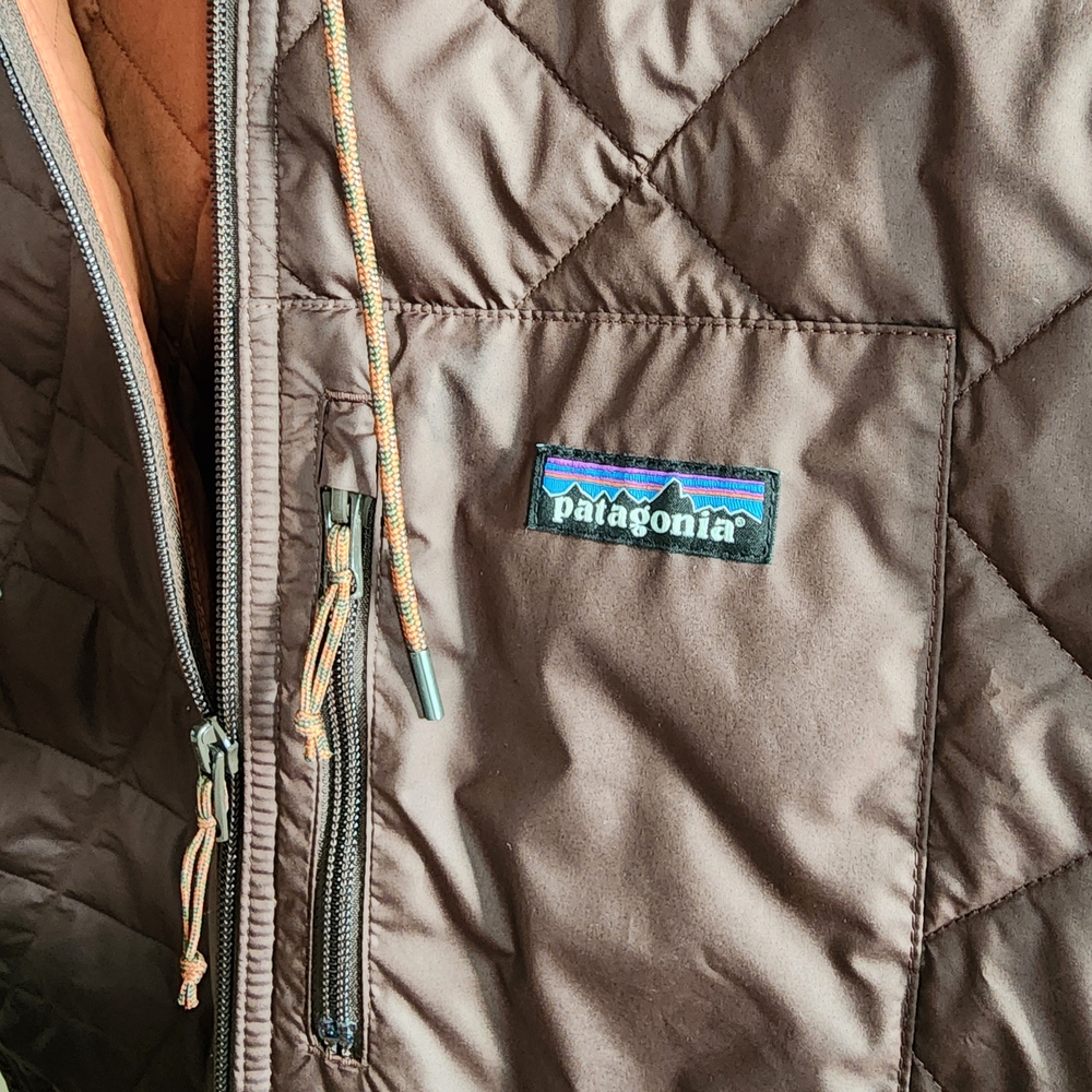 Patagonia Men's Chocolate Brown Quilted Puffer Jacket, Size XL - Picture 3 of 4